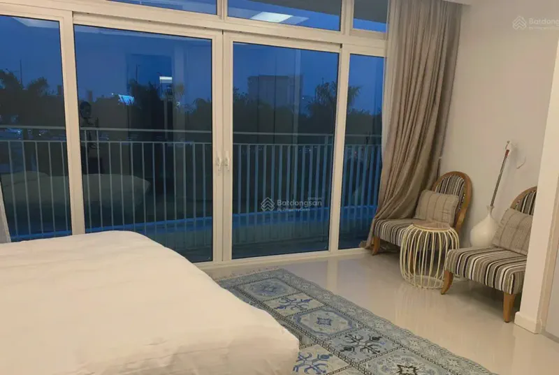 Azura River View 2-Bedroom 104m² for rent in An Hai Tay, Da Nang — balcony view (photo 5 of 8)