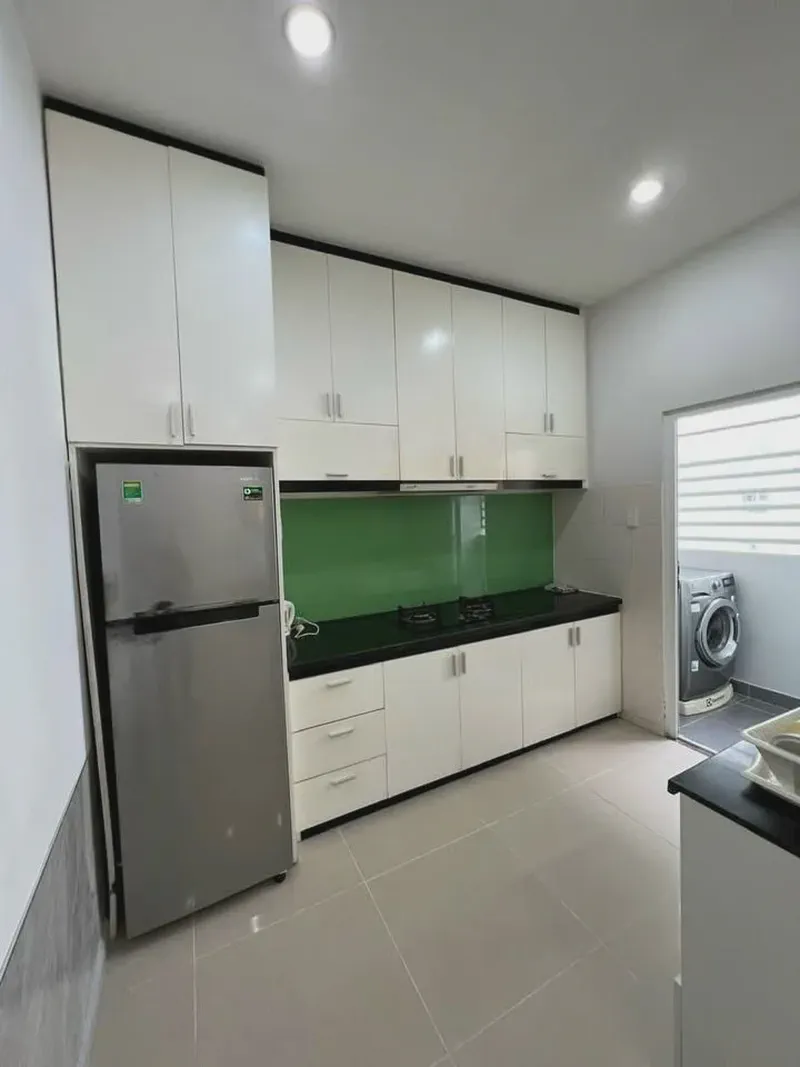 Da Nang Plaza 1-Bedroom 45m² for rent in Hai Chau, Da Nang — bathroom (photo 4 of 6)