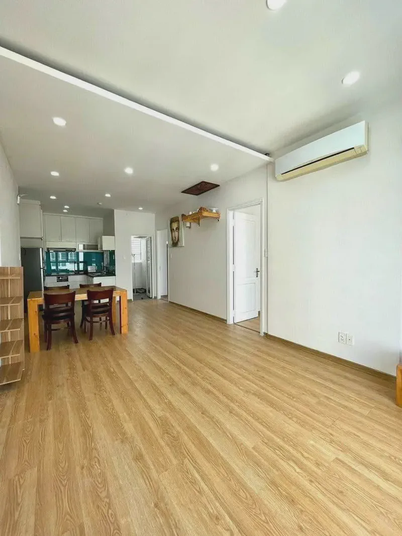 Da Nang Plaza 2-Bedroom 79m² for rent in Hai Chau, Da Nang — living area