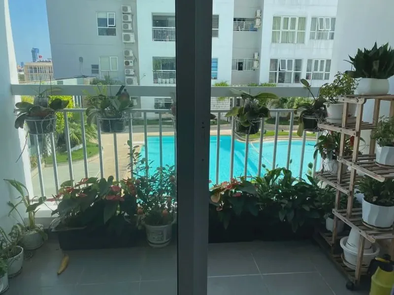Da Nang Plaza 3-Bedroom 110m² for rent in Hai Chau, Da Nang — kitchen and dining
