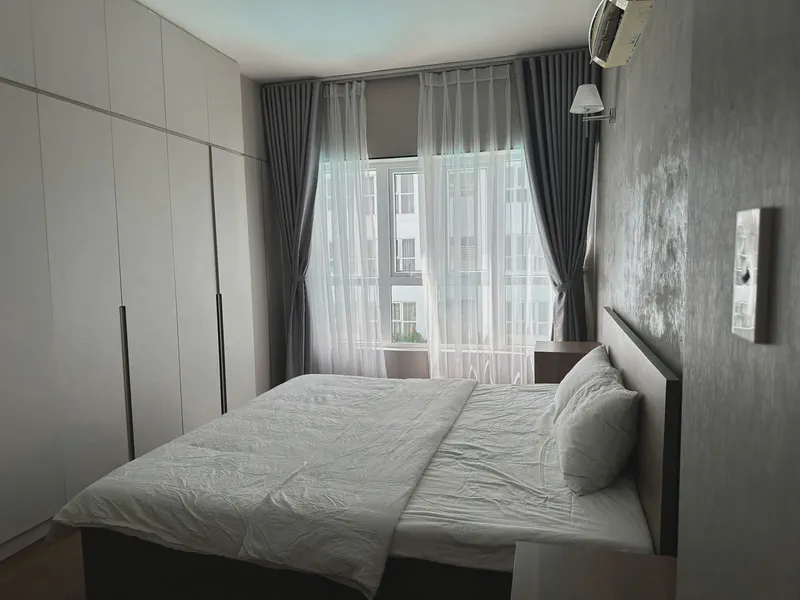 Da Nang Plaza Penthouse 306m² for rent in Hai Chau, Da Nang — apartment interior (photo 8 of 12)