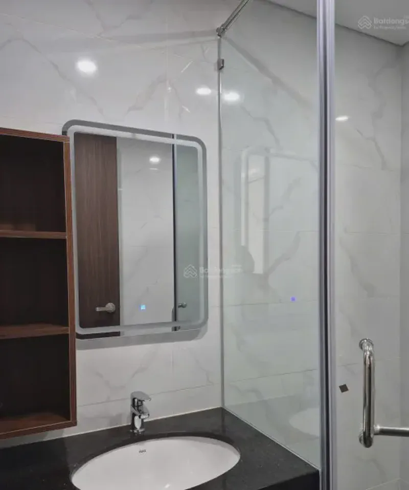 FPT Plaza 2-Bedroom 70m² for rent in Hoa Hai, Da Nang — interior (photo 9 of 11)
