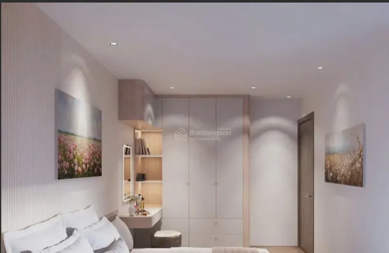 FPT Plaza Sea View 2-Bedroom 65m² for rent in Hoa Hai, Da Nang — kitchen and dining