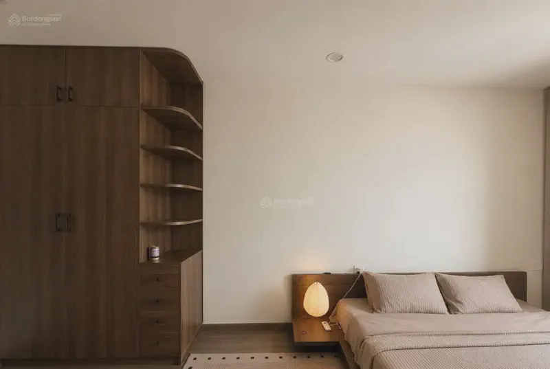 FPT Plaza Sea View 2-Bedroom 66m² for rent in Hoa Hai, Da Nang — bathroom (photo 4 of 5)