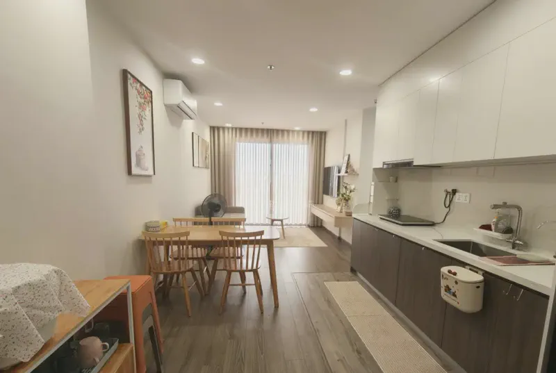 FPT Plaza 3-Bedroom 80m² for rent in Hoa Hai, Da Nang — living area
