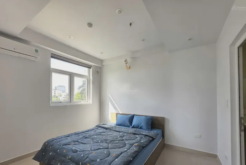 Harmony Tower Sea View 2-Bedroom 80m² for rent in An Hai Bac, Da Nang — balcony view (photo 5 of 12)