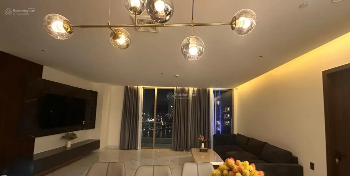 Hilton Residences River View 2-Bedroom 114m² for rent in -, Da Nang