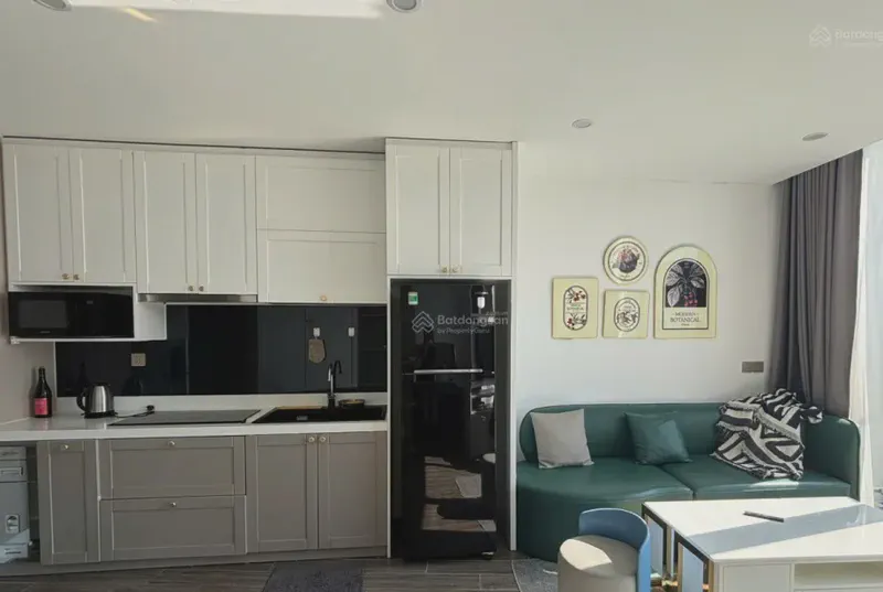 Hilton Residences Studio 50m² for rent in Hai Chau, Da Nang — living area