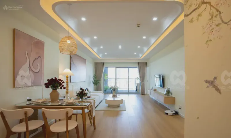 Indochina Riverside River View 2-Bedroom 100m² for rent in Hai Chau, Da Nang — kitchen and dining