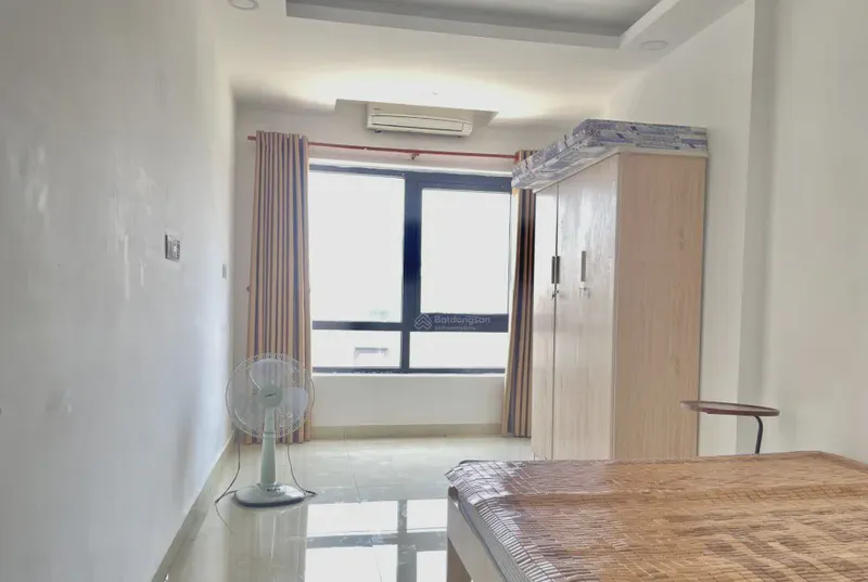 Son Tra Ocean View Sea View 1-Bedroom 47m² for rent in Tho Quang, Da Nang — furnished living space (photo 7 of 11)
