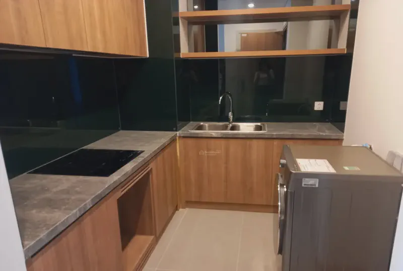 Sam Towers 1-Bedroom 51m² for rent in Thuan Phuoc, Da Nang — kitchen and dining