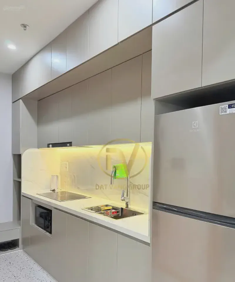 Sun Cosmo Residence 1-Bedroom 30m² for rent in Bac My Phu, Da Nang — kitchen and dining