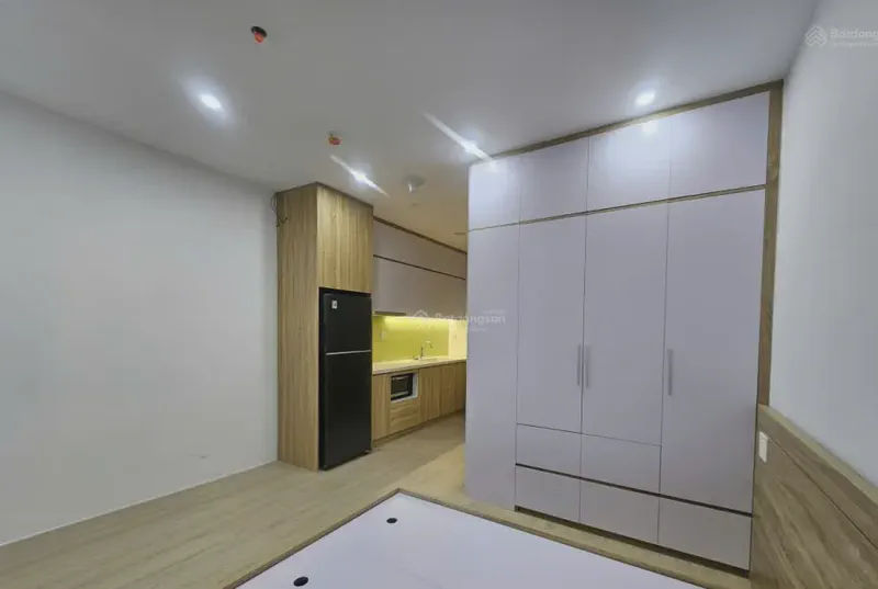 Sun Cosmo Residence River View 1-Bedroom 28m² for rent in Bac My Phu, Da Nang — kitchen and dining