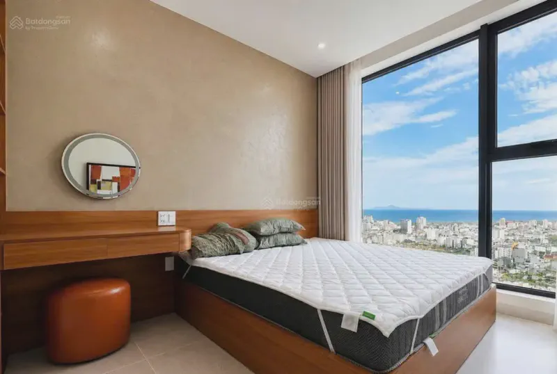 Sun Cosmo Residence 2-Bedroom 54m² for rent in Bac My Phu, Da Nang — furnished living space (photo 7 of 10)