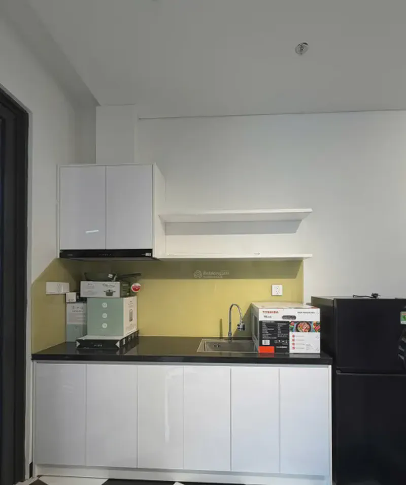 Sun Cosmo Residence River View Studio 32m² for rent in Bac My Phu, Da Nang — living area