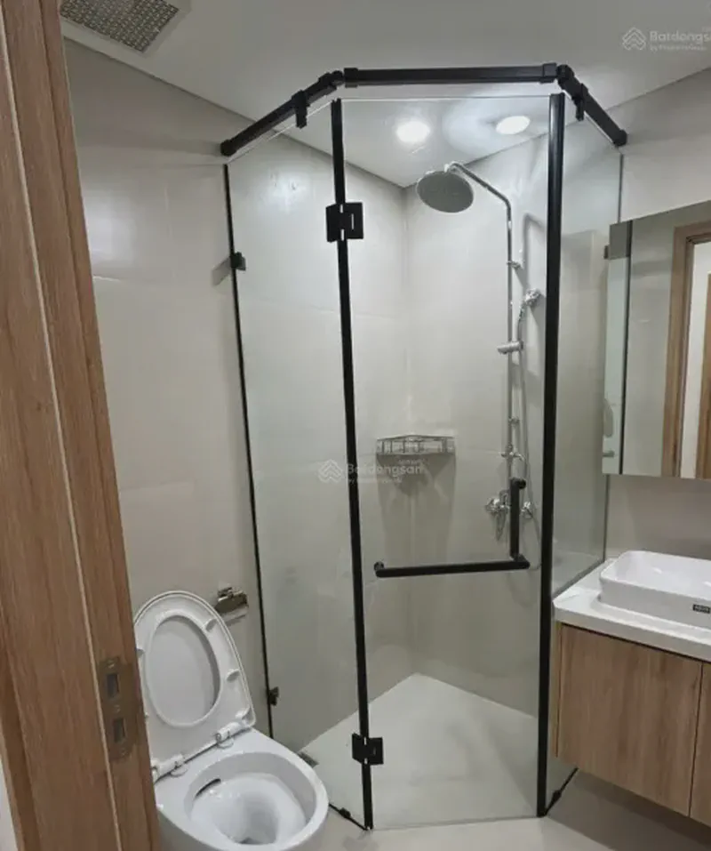 Sun Ponte Residence River View 2-Bedroom 68m² for rent in An Hai Nam, Da Nang — kitchen and dining
