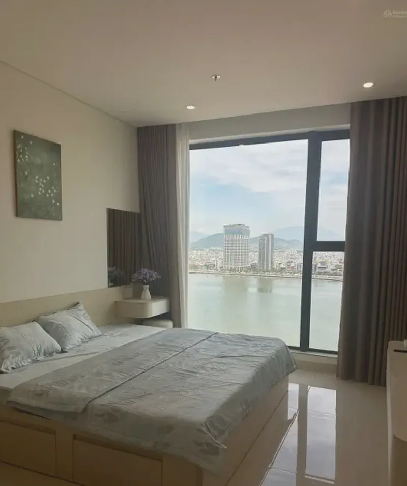 Sun Ponte Residence River View 2-Bedroom 77m² for rent in An Hai Nam, Da Nang — furnished living space (photo 7 of 12)