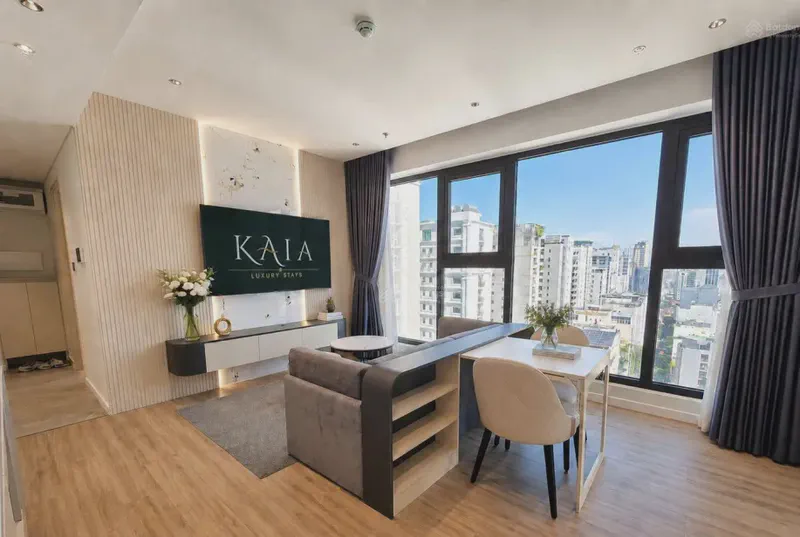 Da Nang Times Square 1-Bedroom 47m² for rent in Phuoc My, Da Nang — kitchen and dining