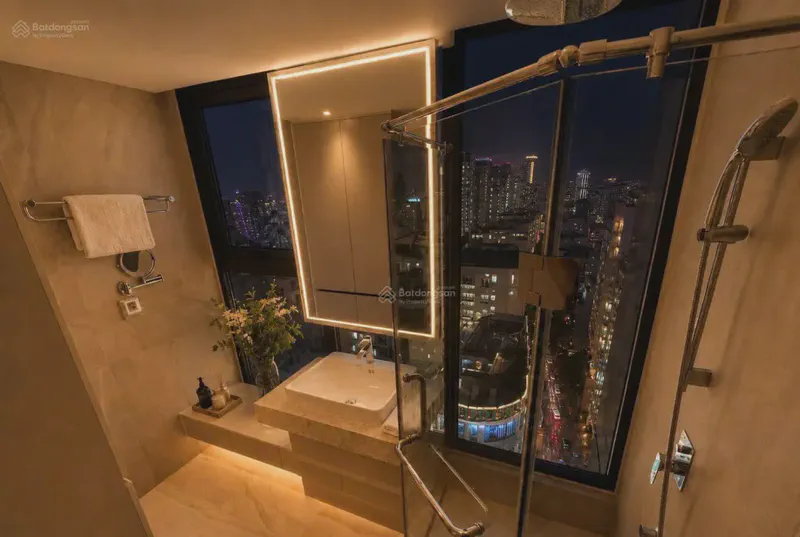 Da Nang Times Square 1-Bedroom 47m² for rent in Phuoc My, Da Nang — furnished living space (photo 7 of 9)