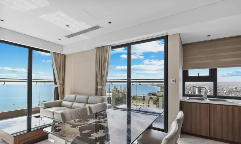 Da Nang Times Square Sea View 2-Bedroom 84m² for rent in Phuoc My, Da Nang — kitchen and dining