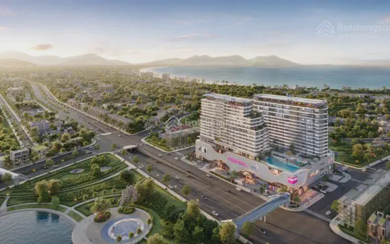 TTC Plaza Studio 47m² for rent in Hai Chau, Da Nang — living area